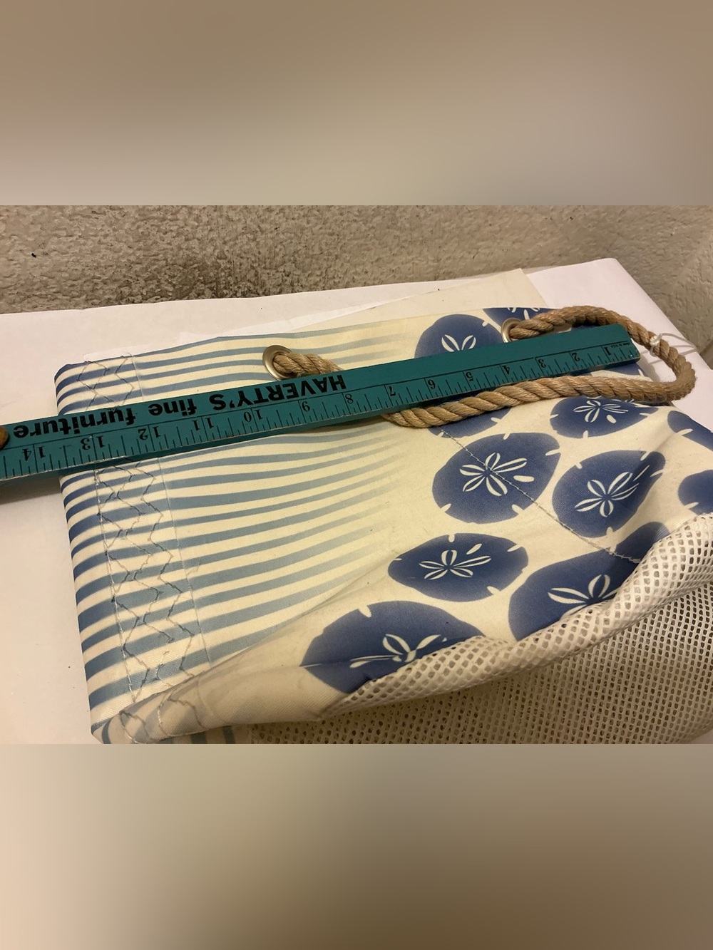 Sea Bags Blue & Cream Sand Dollar Rope-Handle Tote - Picture 9 of 12